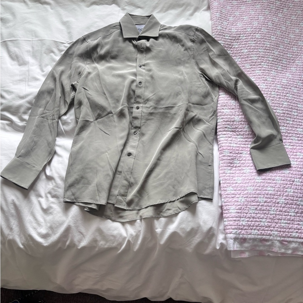 WNU Boyfriend Fit Gray Button-Up Shirt 100% Organic Silk